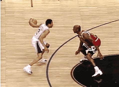 NBA：太阳击败篮网 杜兰特砍下35分（NBA：杜兰特轰35分 太阳力克篮网）