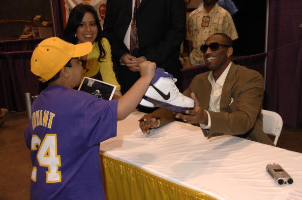 锁定前24，阿森纳、拜仁、巴黎等5队已保底欧冠淘汰赛附加赛（阿森纳、拜仁、巴黎等五队已确保欧冠前24，至少锁定淘汰赛附加赛席位）